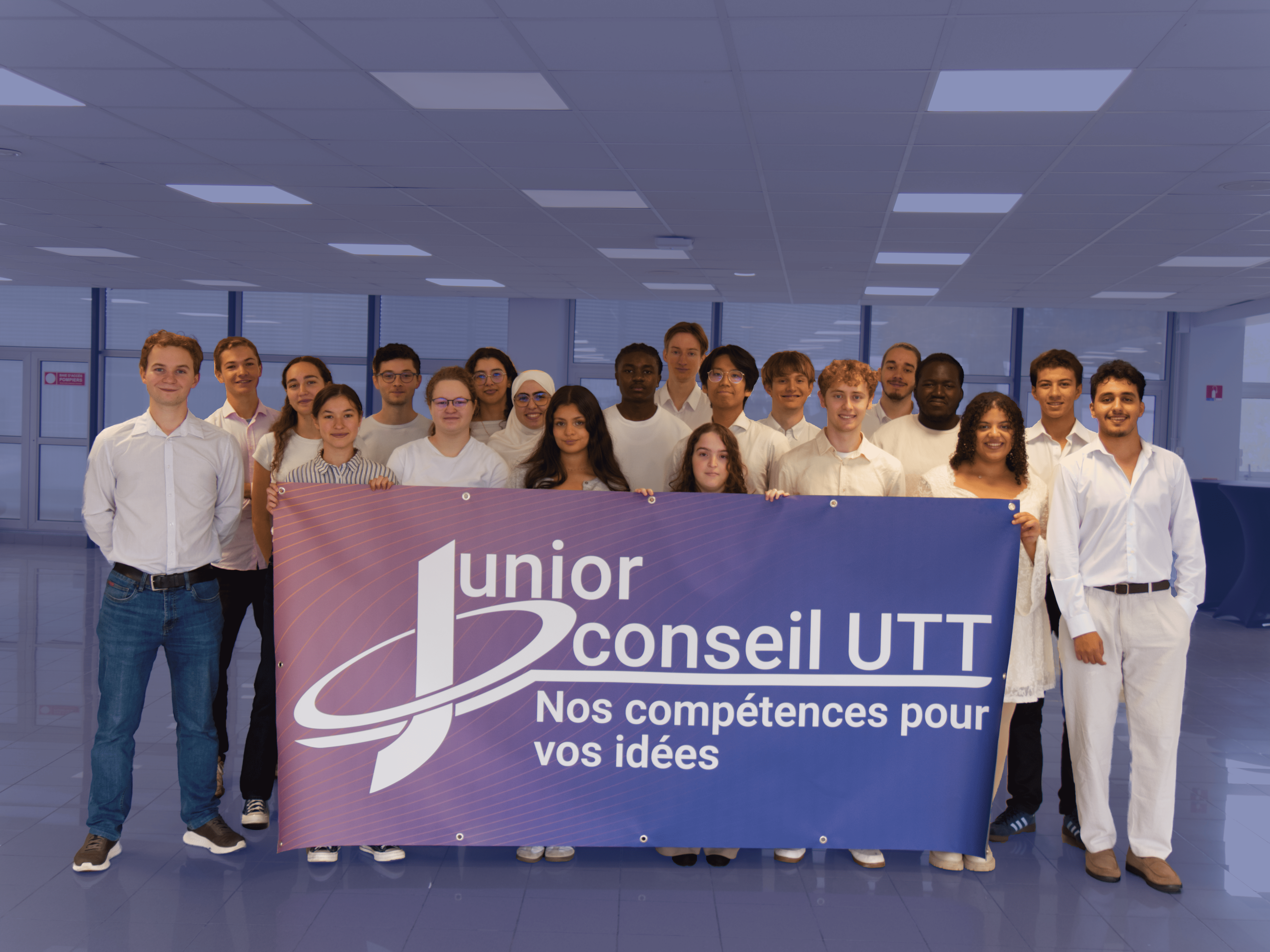 Photo de groupe Junior Conseil UTT
